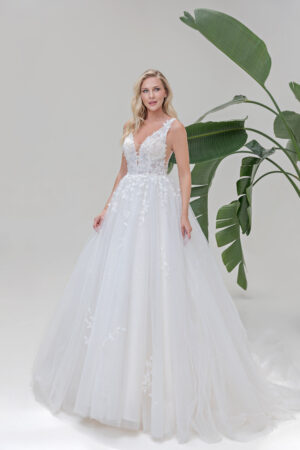 Amera Vera Kollektion 2025 Brautkleid B2503 (1) Angelex Princess Hochzeitshaus Brautmode Singen