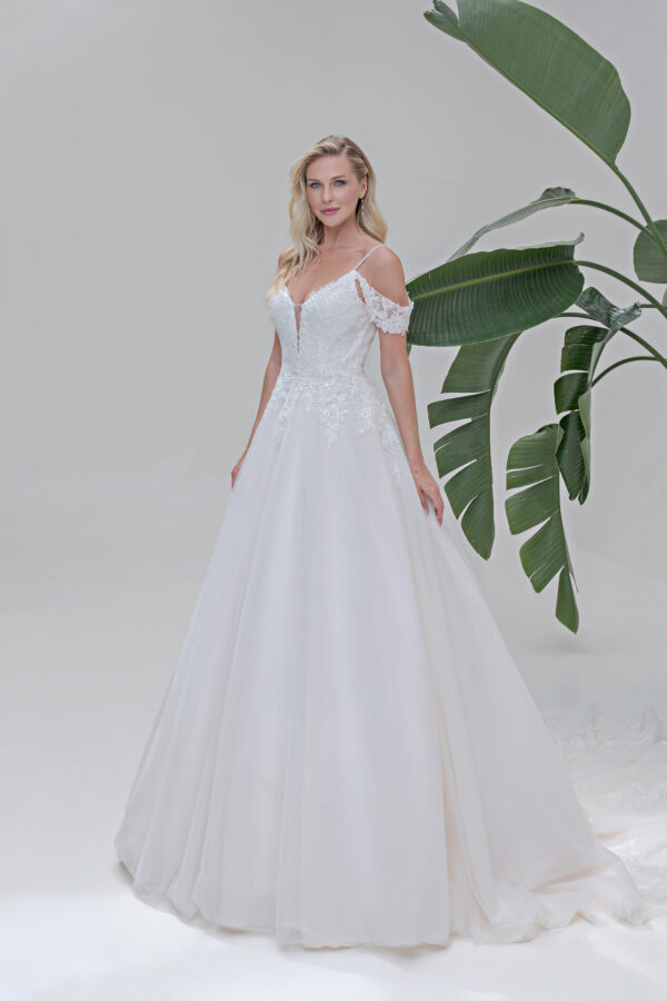 Amera Vera Kollektion 2025 Brautkleid B2520 (1) Angelex Princess Hochzeitshaus Brautmode Singen