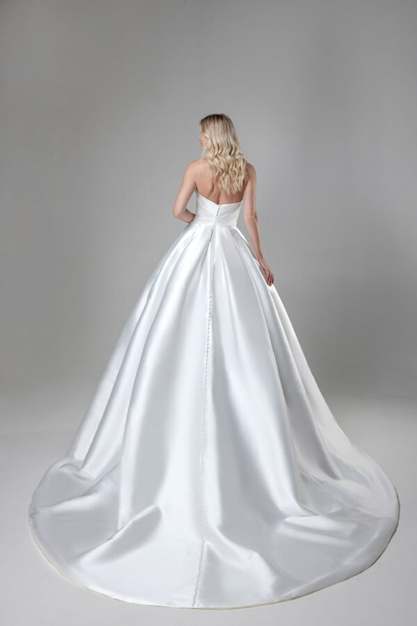 Miss Beautiful Bride Kollektion 2025 Brautkleid MGB204 (3) Angelex Princess Hochzeitshaus Brautmode Singen